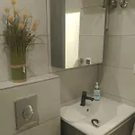 Modern Living 2 *