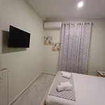 Modern Living 2 *