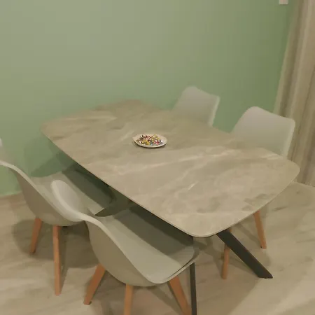 Modern Living 2 * Eleftheroupoli